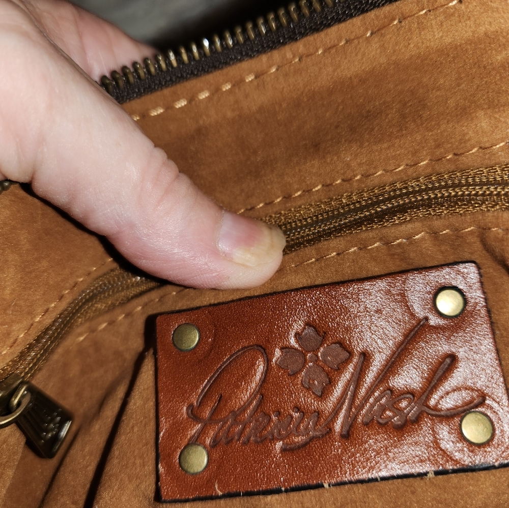 Patricia Nash Brown Embossed Leather Clutch - Picture 4 of 7